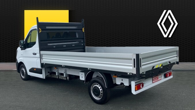Renault Master Lwb Diesel Fwd LL35dCi 150 Advance Low Roof Dropside - Image 2